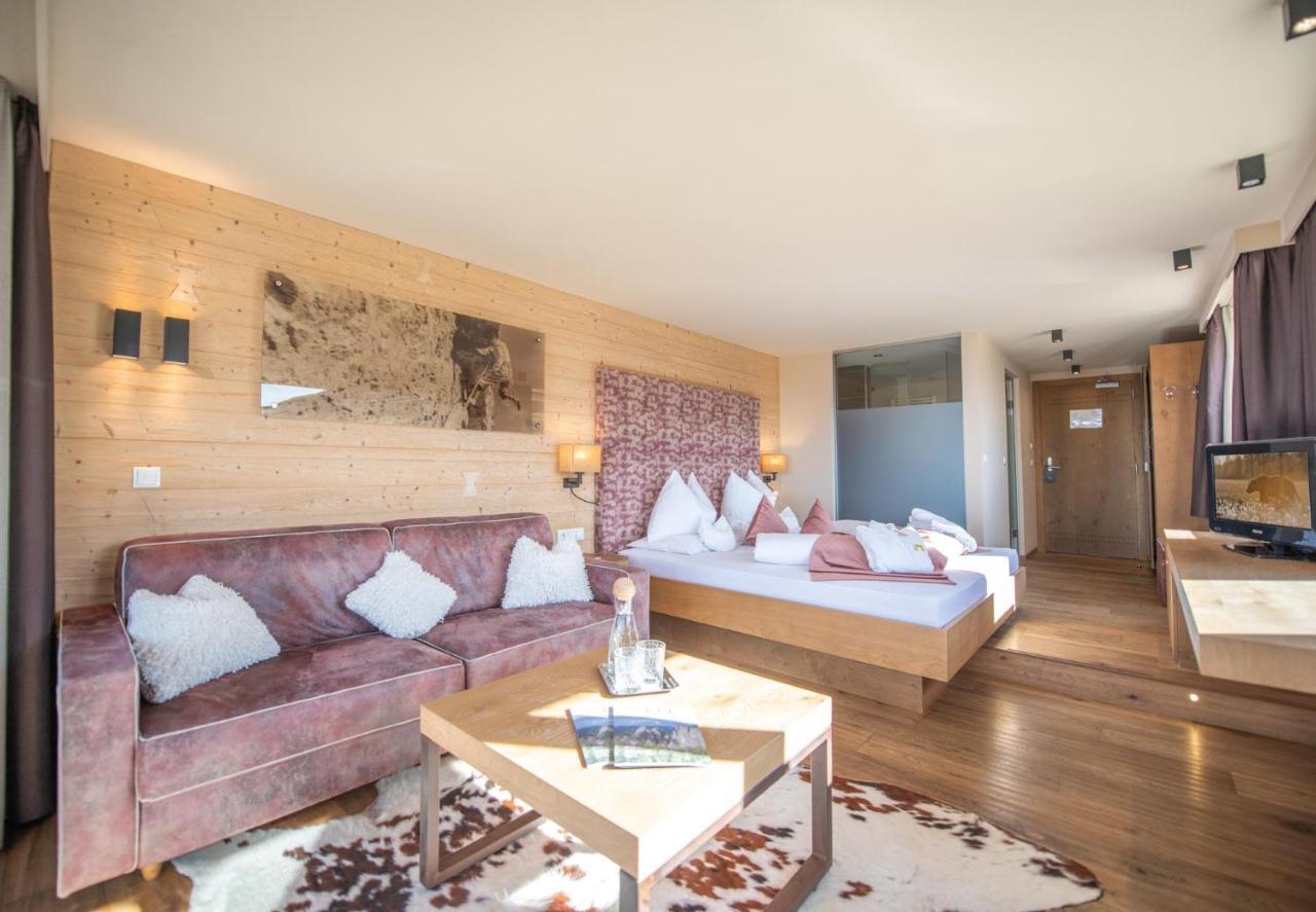 Hotel Goldknopf Алпе ди Сиуси Екстериор снимка
